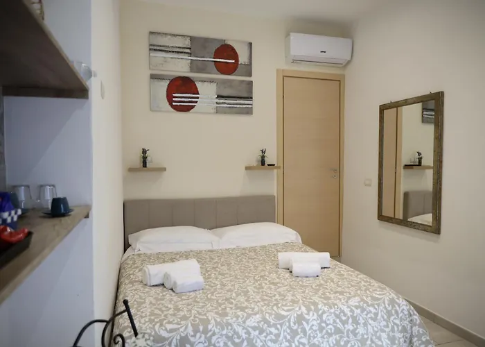 Casa Barbara 15-17